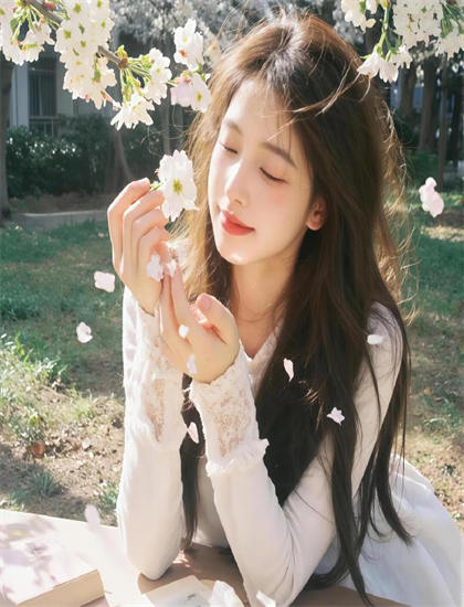 《到火花中去》观影指南：如何把握微妙的情绪变化 提高审美能力